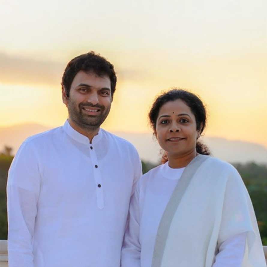 エーカム創設者